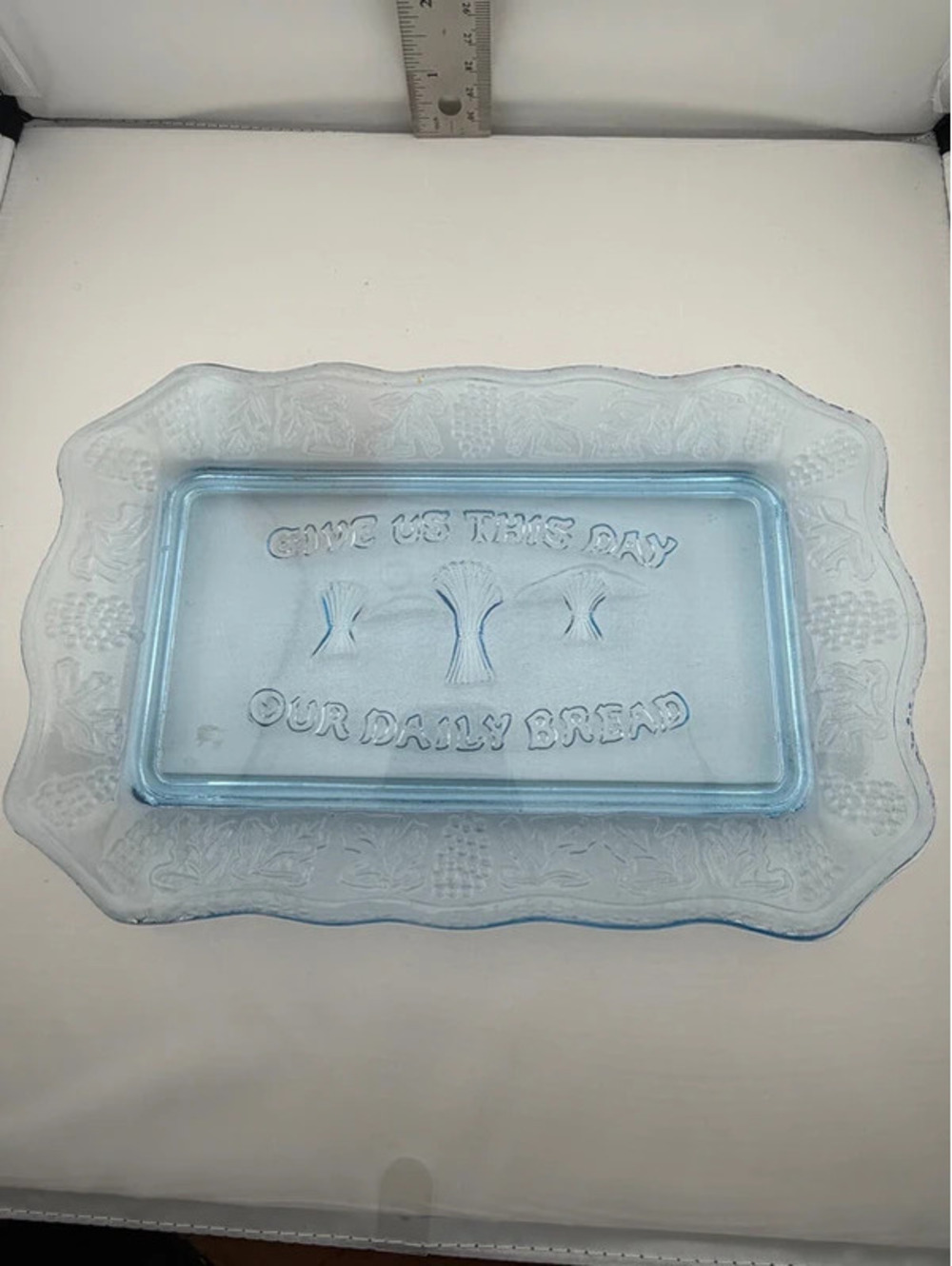 Vintage Tiara Indiana Glass Ice Blue Daily Bread Tray – UV Green Glow